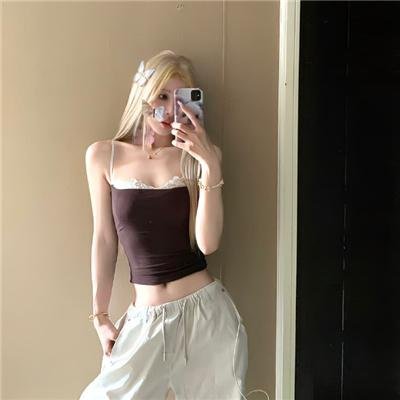 鲜花盛开的村庄